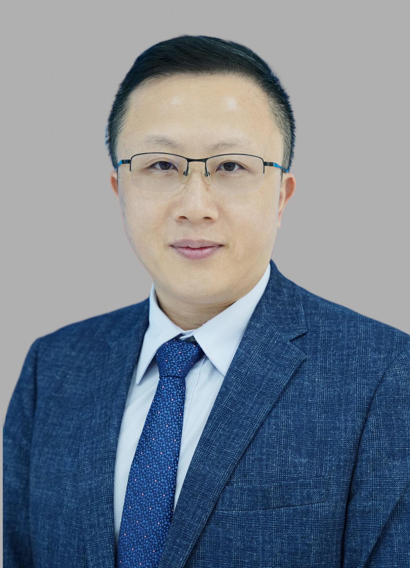Dr. Qin Dajiang